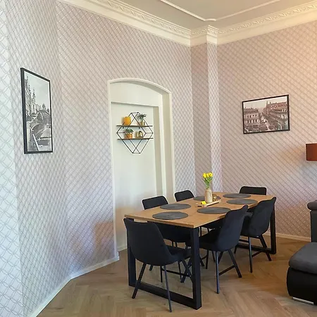 Apartment Nicol *