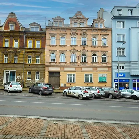 Nicol Apartman